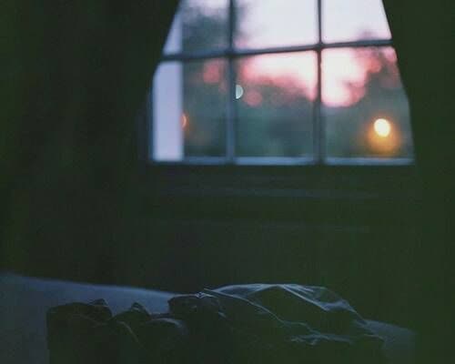 有些伤感难过的爱情说说 夏天的风很暖没有你也不会冷2